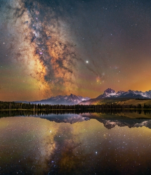Milky Way over Little Redfish Lake