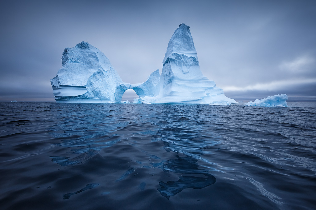 thumbnail The Icebergs of Disko Bay