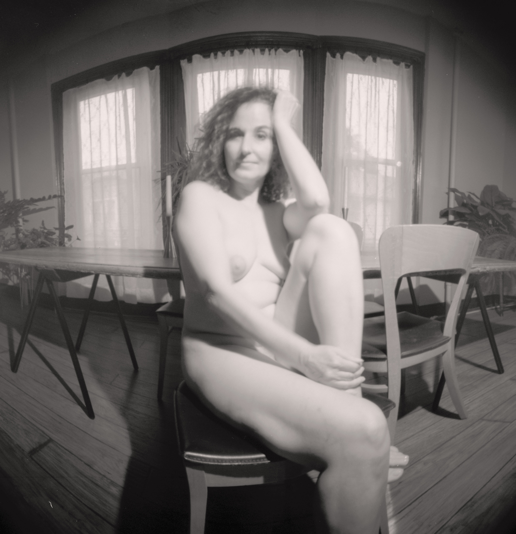 Pinhole camera - Nude at Home