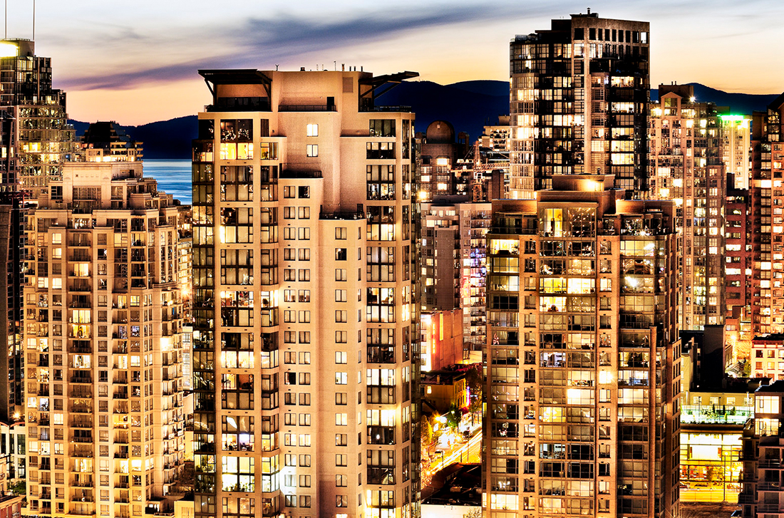 Voyeur Nocturne - City Of Lights - Vancouver