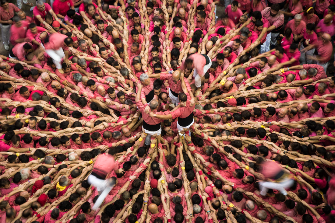 Human towers competition