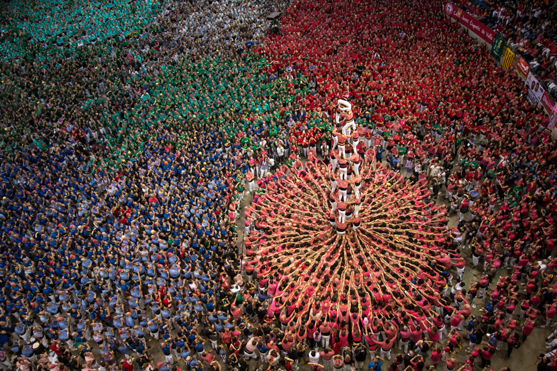 Human towers competition