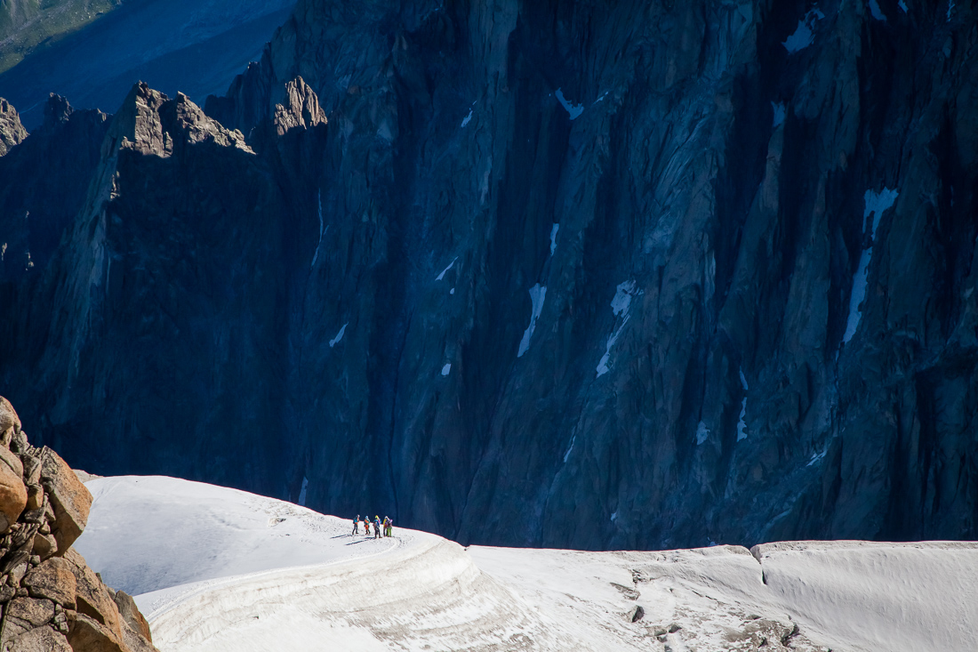 Hikers tackling Glacier du Géant
