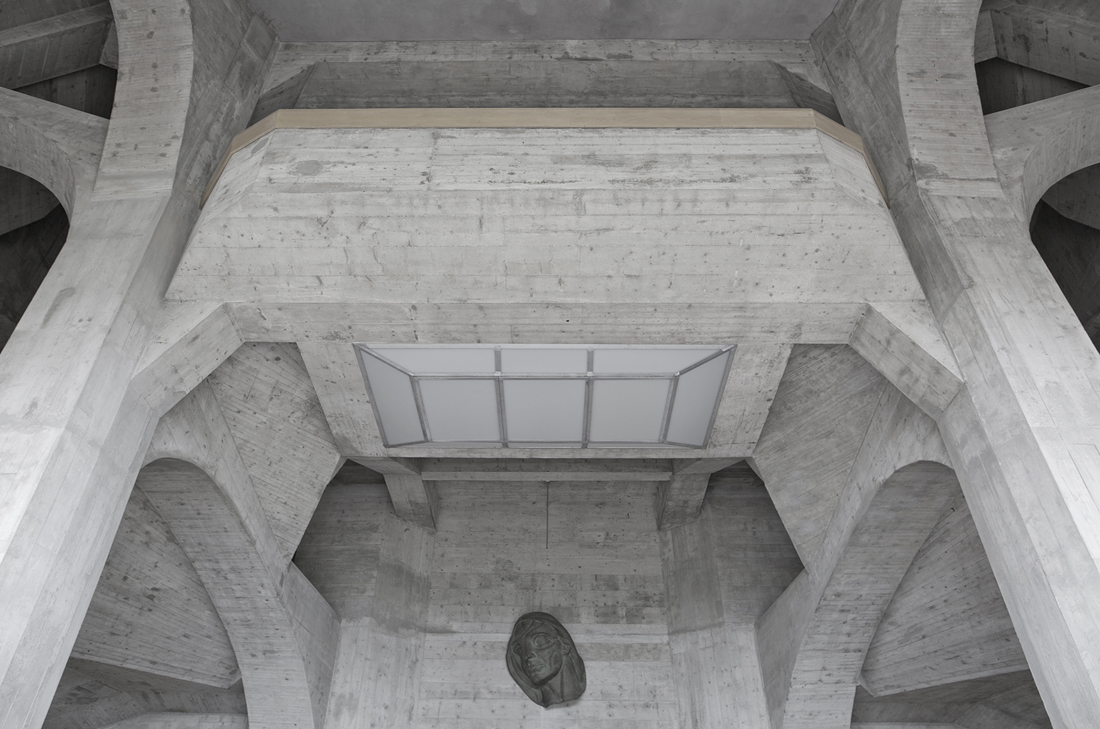 thumbnail Concrete Faces - Goetheanum