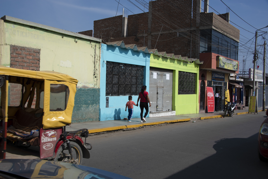 Peruvian Street Scenes I