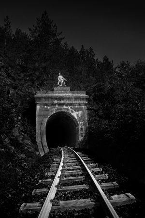 Tunnel 53