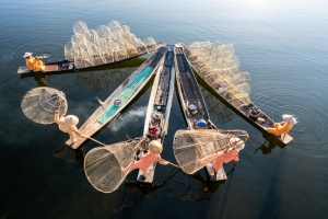 Leg-Rowing Fishermen