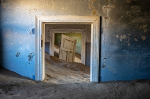 Eerie Photographs from a Namibian Ghost Town