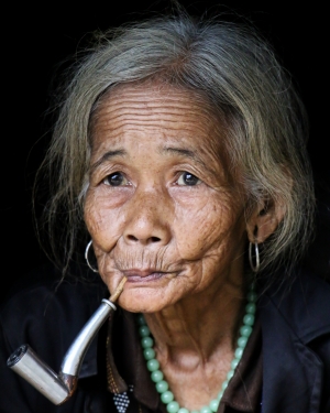 Elder of A Hua