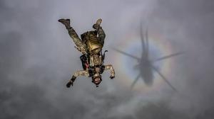Polish SOF Parachute Jumper & The Brocken Spectre
